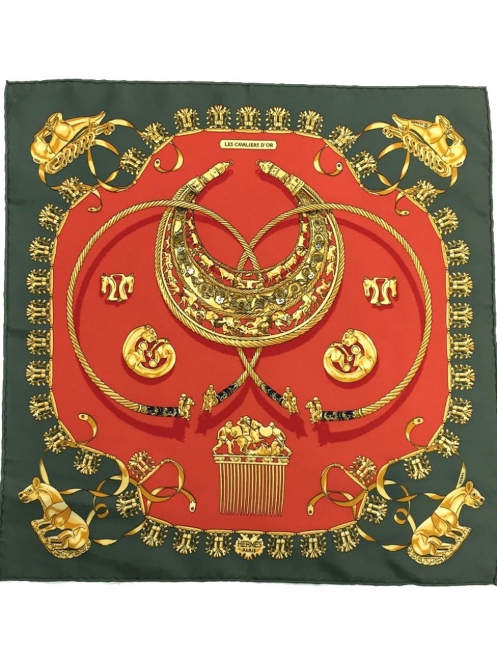 Hermes LES CAVALIERS D'OR Gavroche Petit Carre 40 Silk Neck Scarf